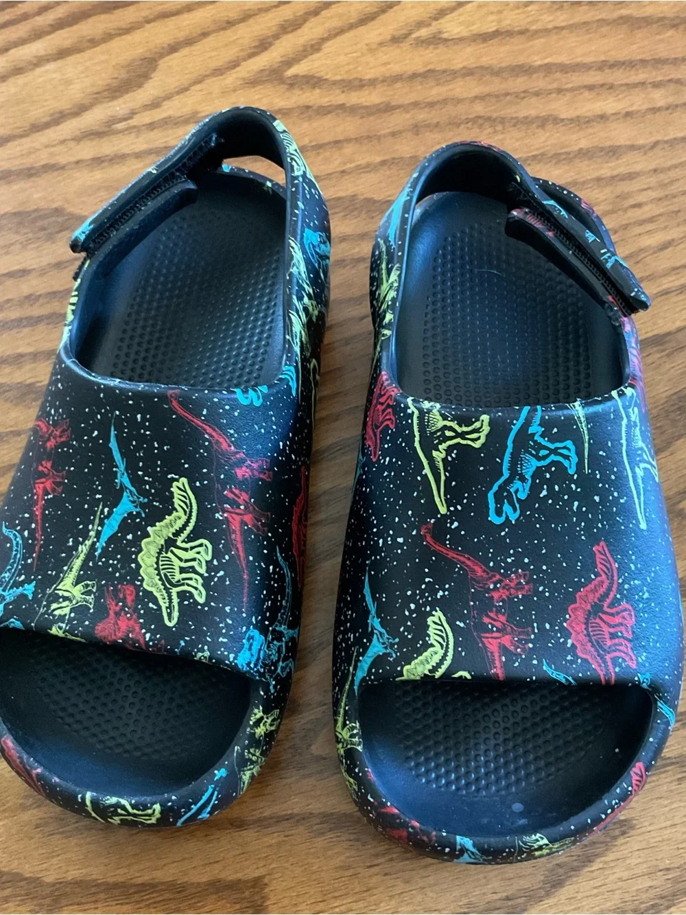 Wonder Nation Prehistoric Kids Neon Dinosaur Print Slip-On Sandals, Sz 9-10